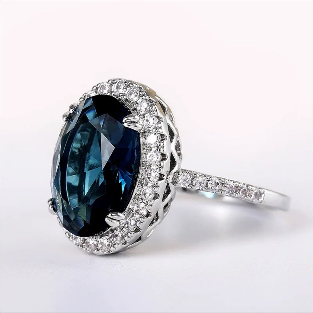 New 925 Silver Blue CZ Women Wedding Party Eternity Ring - Picture 4 of 6